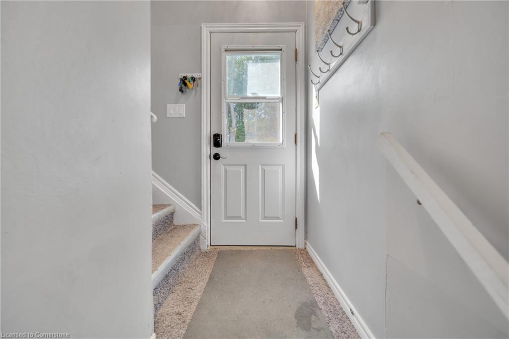 70 Inverlyn Crescent Property Photo 41