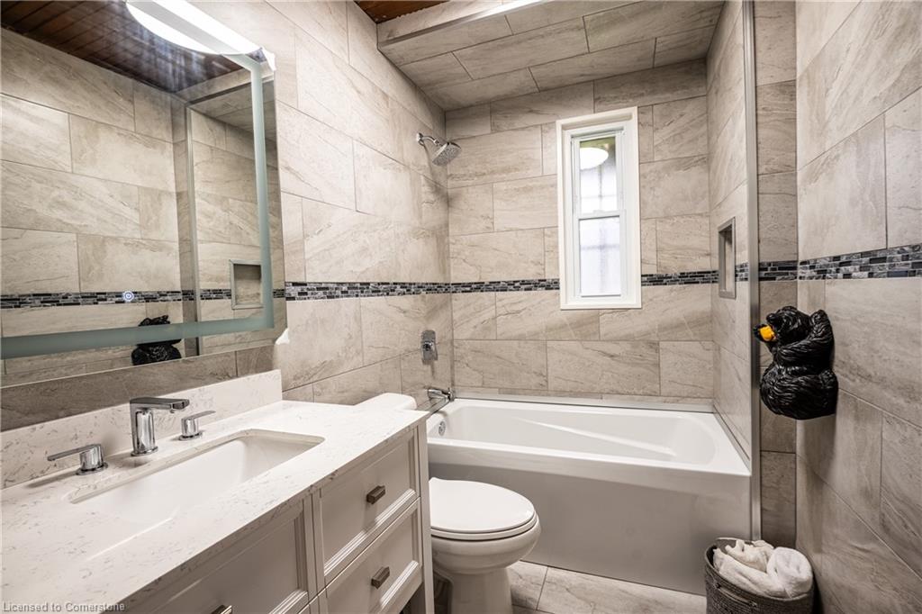 1 Kerr Crescent Property Photo 24