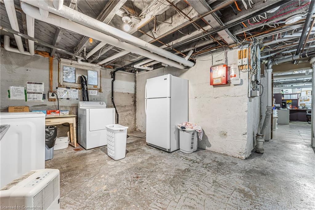371 Niagara Street Property Photo 39
