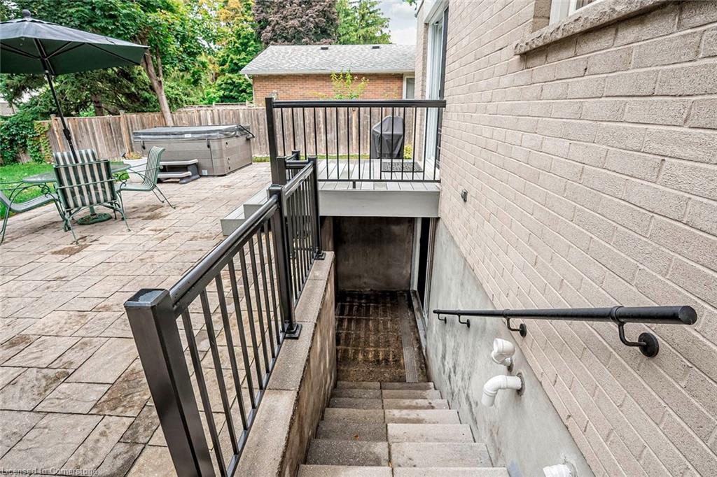 1825 Pattinson Crescent Property Photo 35
