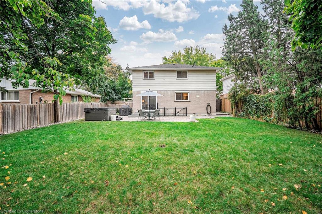 1825 Pattinson Crescent Property Photo 38