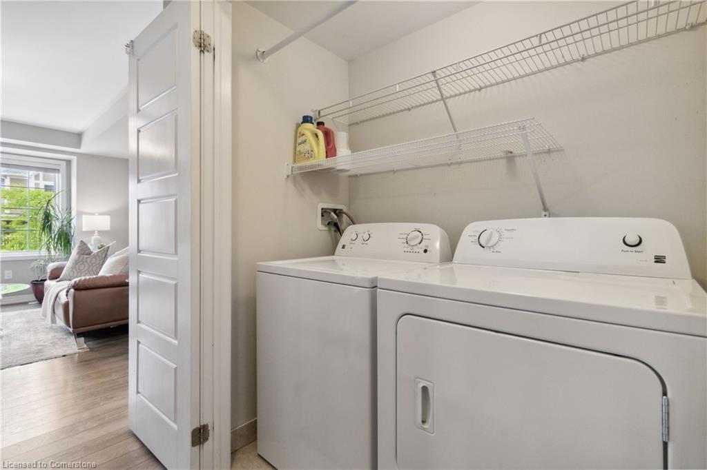 3061 Mistletoe Gardens Property Photo 20