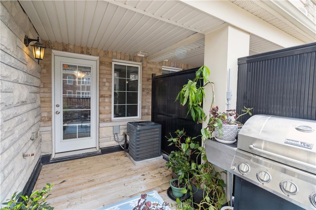 3061 Mistletoe Gardens Property Photo 37