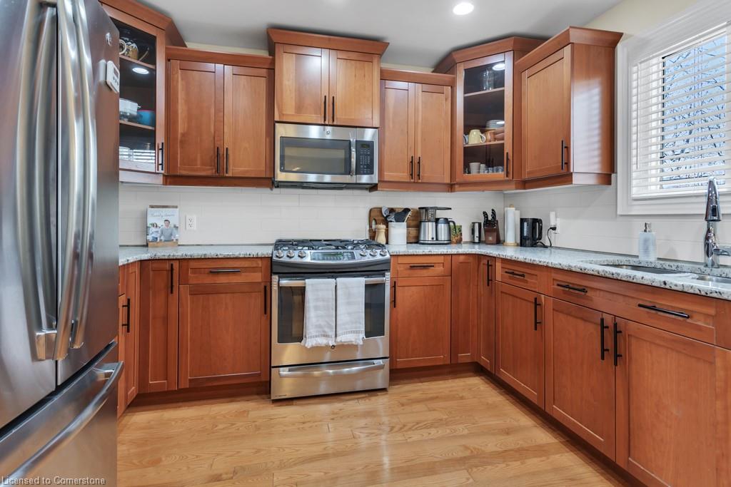 103 Forestway Trail Property Photo 6