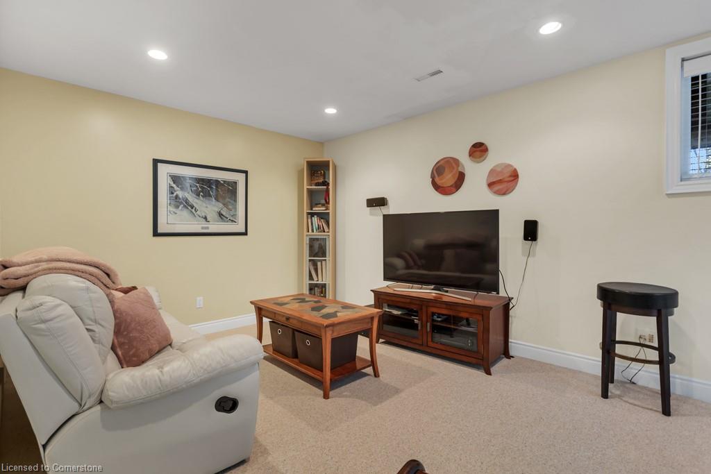 103 Forestway Trail Property Photo 24