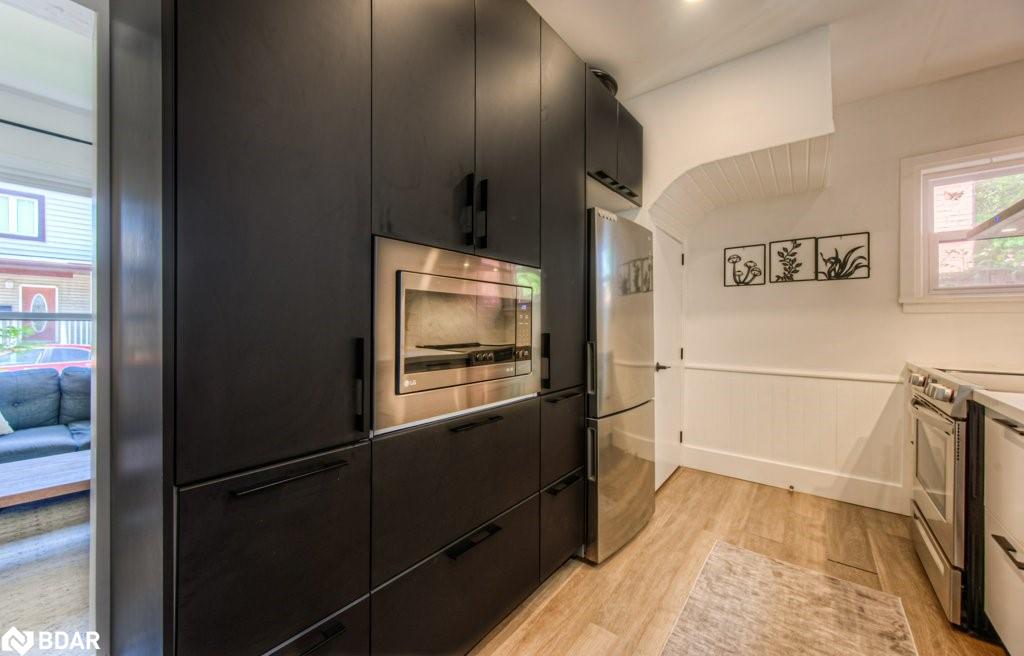 344 Emerald Street N Property Photo 16