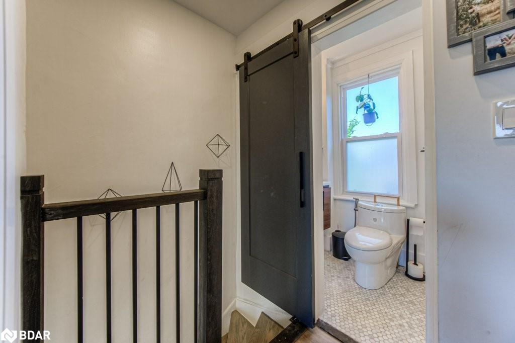 344 Emerald Street N Property Photo 21