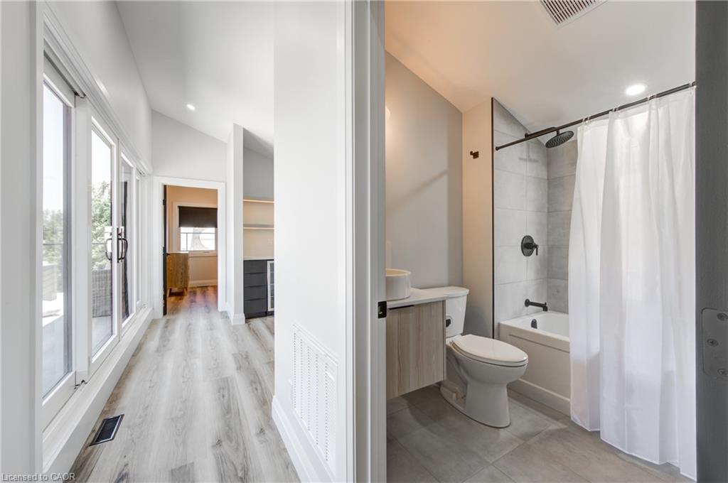 57 Centre Street Property Photo 27