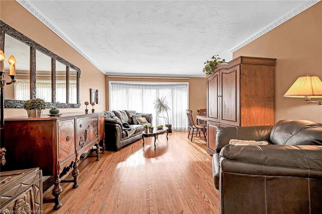 54 Little John Road Property Photo 5