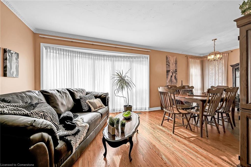 54 Little John Road Property Photo 6