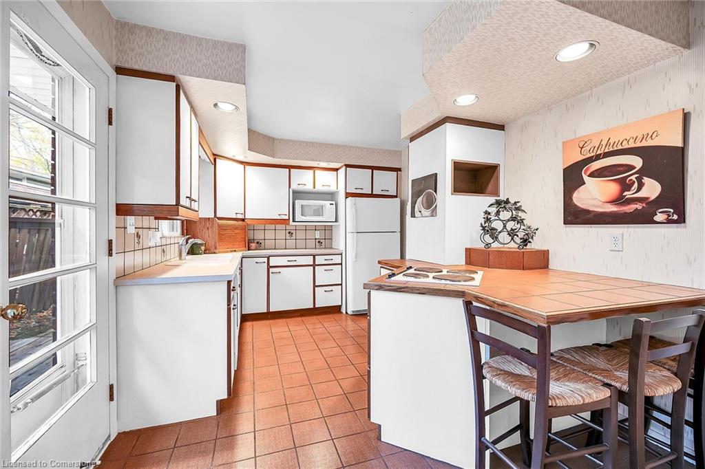 54 Little John Road Property Photo 13