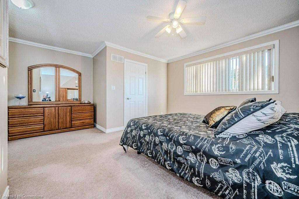 2378 Headon Road Property Photo 17
