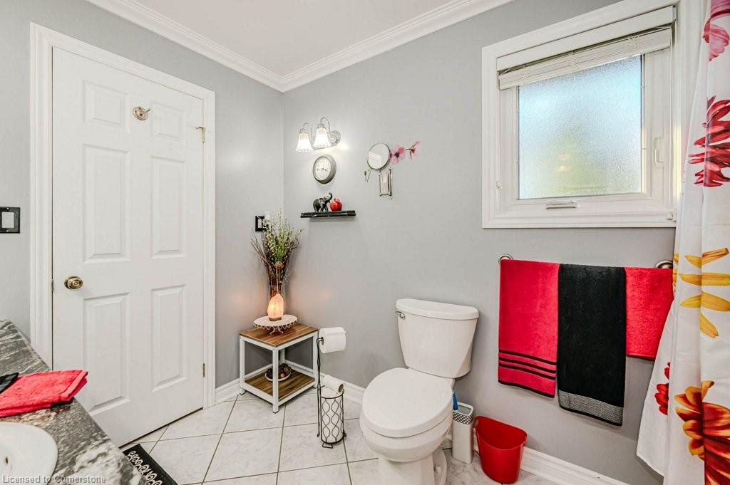 2378 Headon Road Property Photo 20