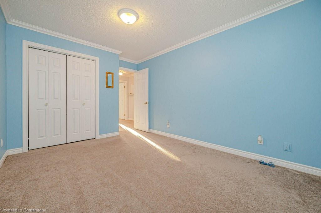 2378 Headon Road Property Photo 23