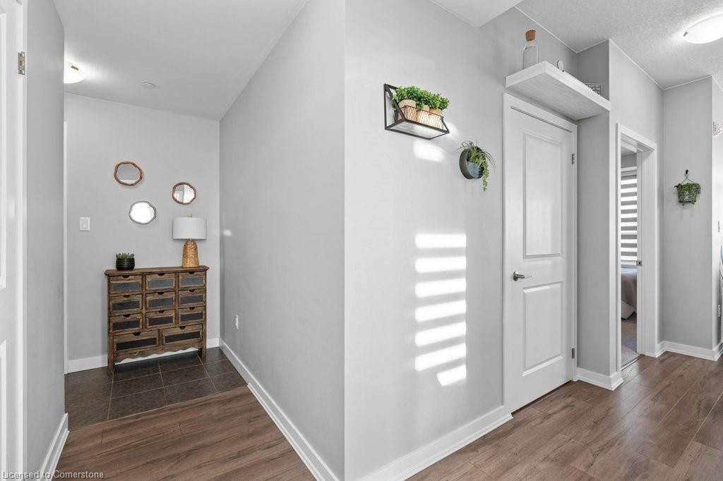 511-125 Shoreview Place Property Photo 6