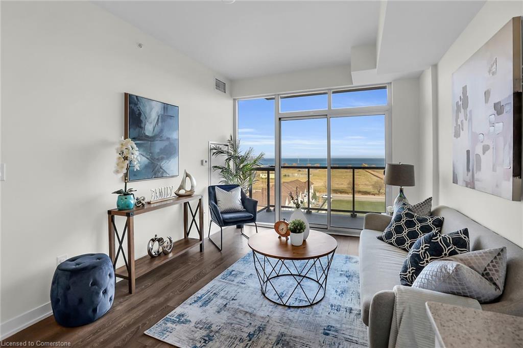 614-550 North Service Road Property Photo 7