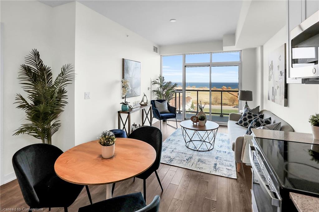 614-550 North Service Road Property Photo 9