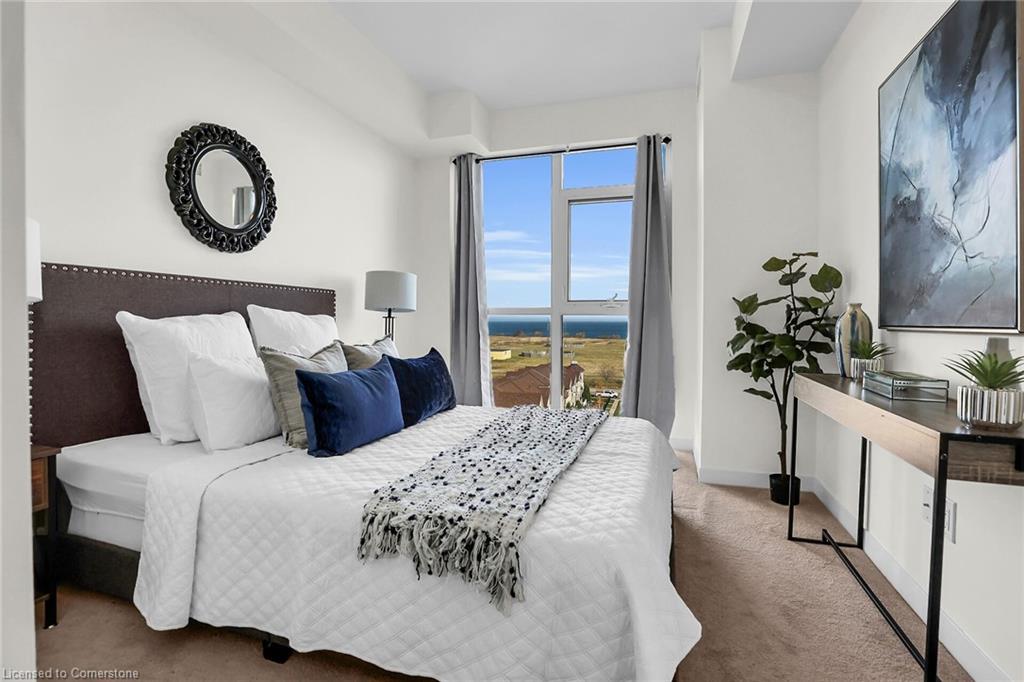 614-550 North Service Road Property Photo 14