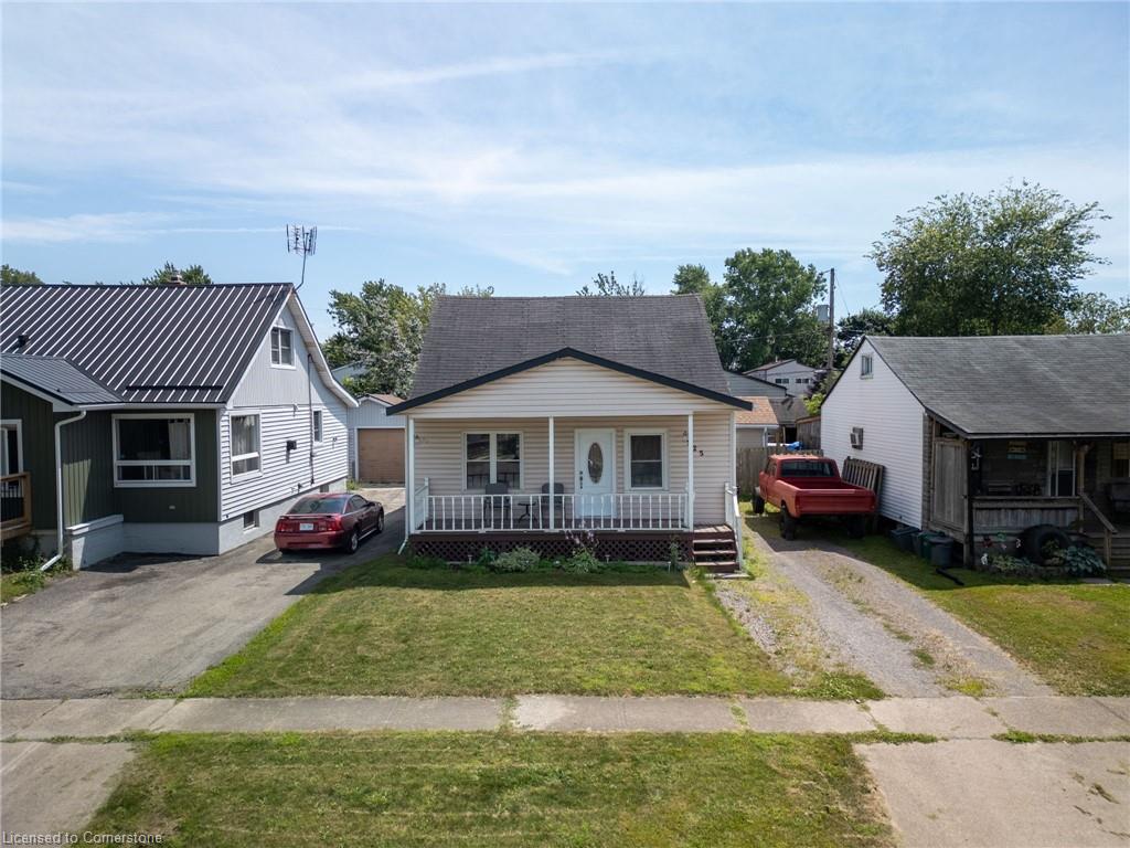 325 Simpson Avenue Property Photo 1