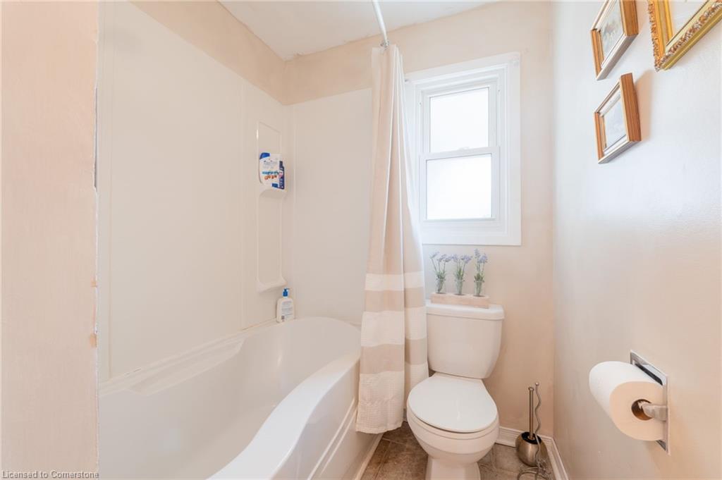 325 Simpson Avenue Property Photo 15