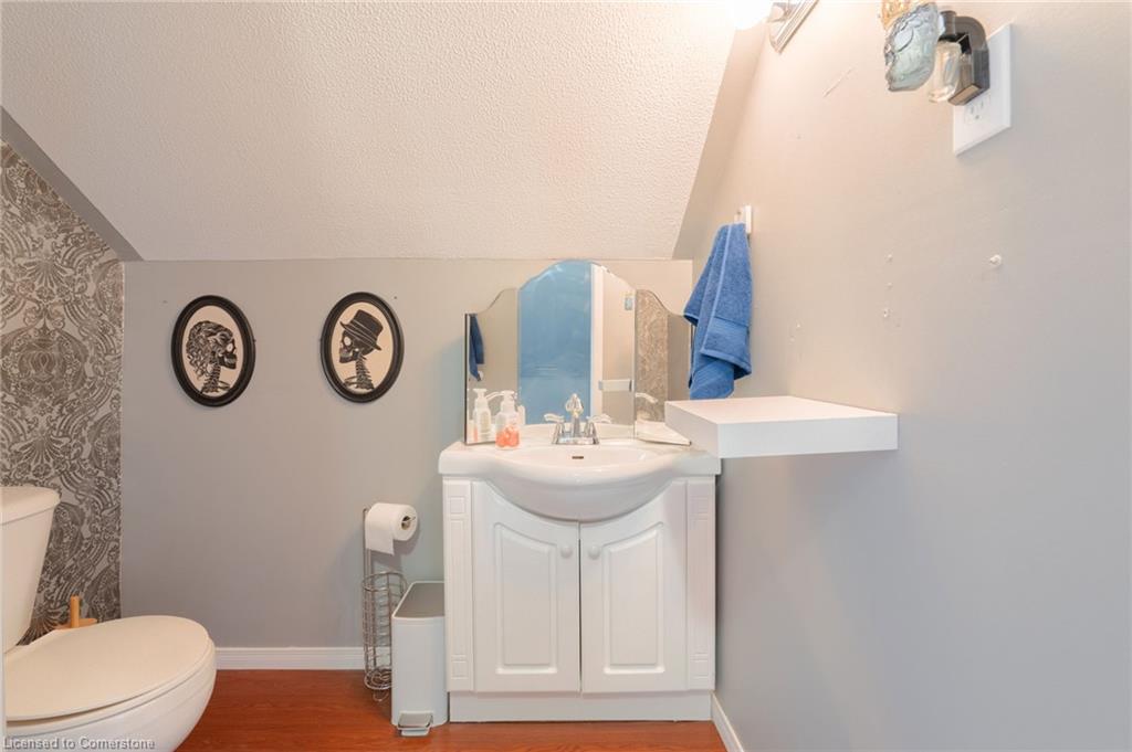325 Simpson Avenue Property Photo 25