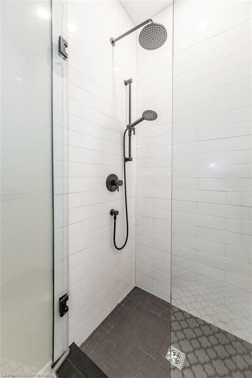 22-300 Richmond Street Property Photo 20