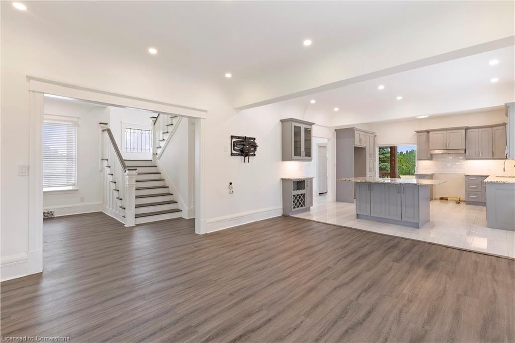 630 Lakeshore Road Property Photo 8