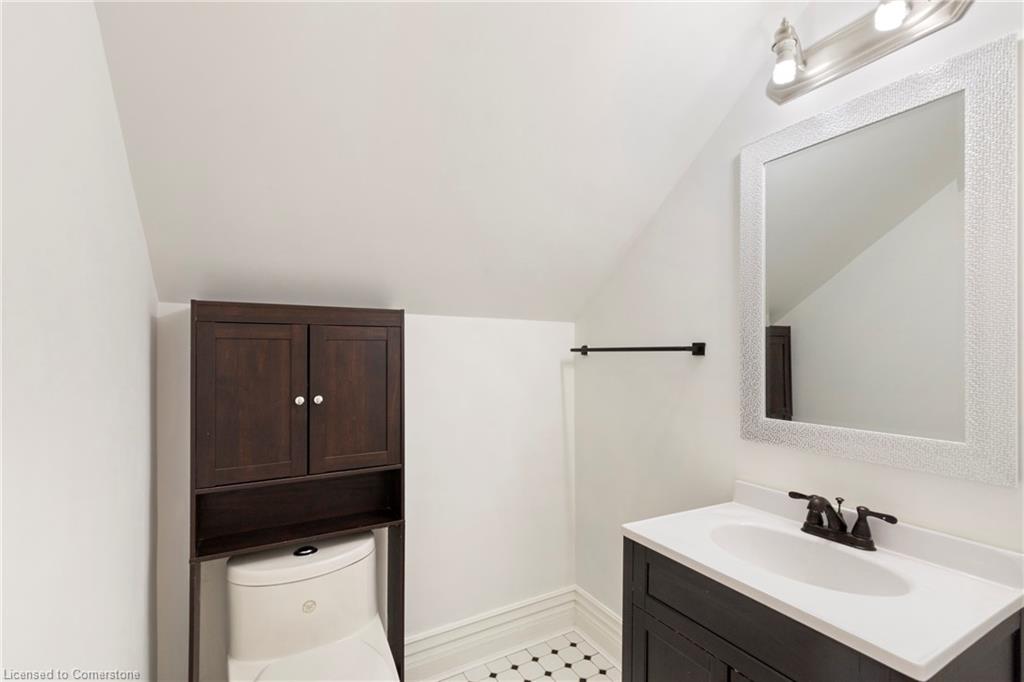 630 Lakeshore Road Property Photo 16