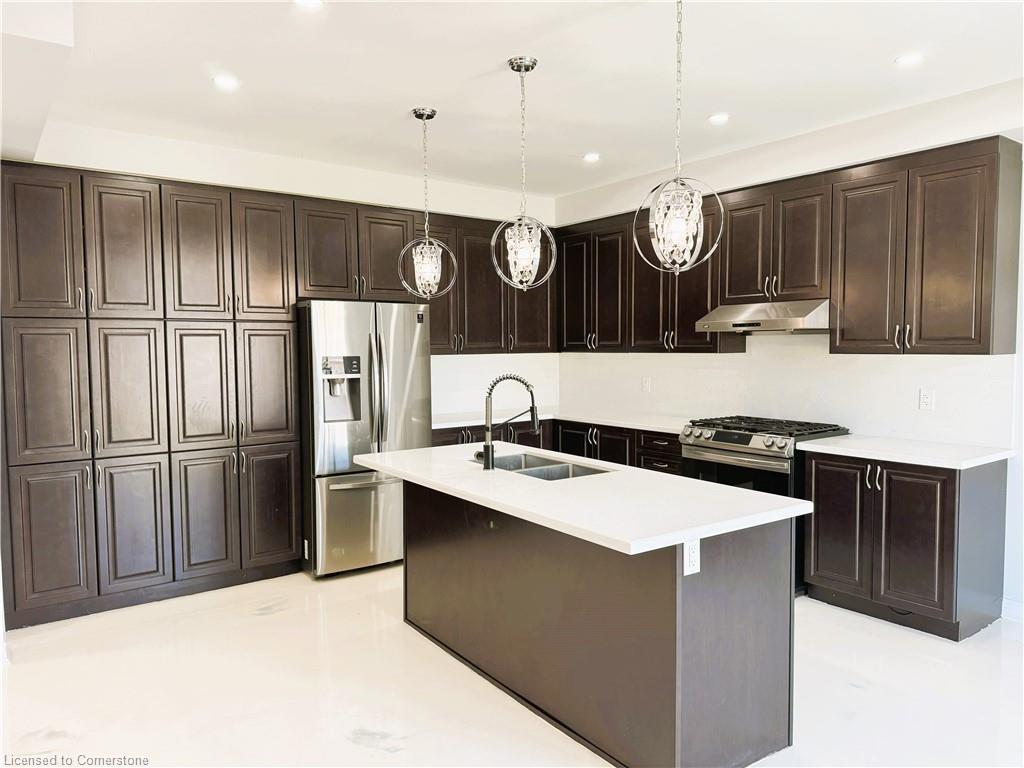 40 Sparkle Drive Property Photo 6