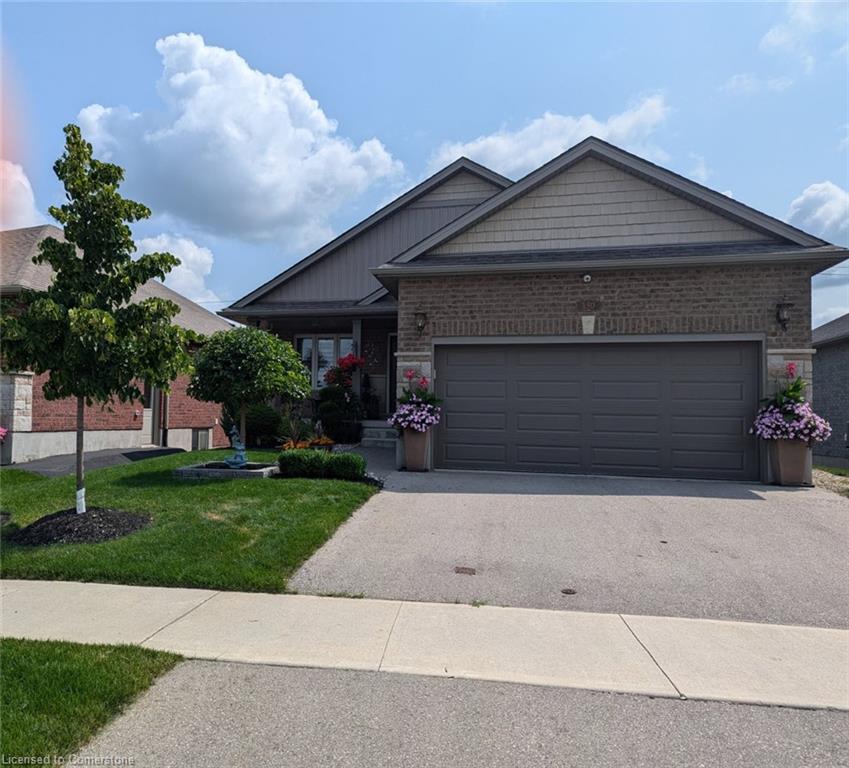 130 Bridge Crescent Property Photo 1