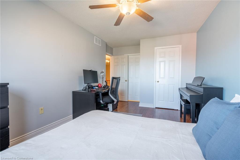 85 Royalvista Drive Property Photo 35