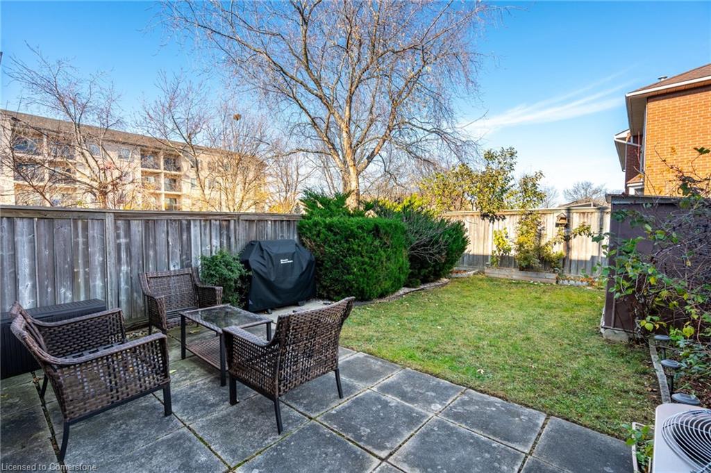 85 Royalvista Drive Property Photo 44
