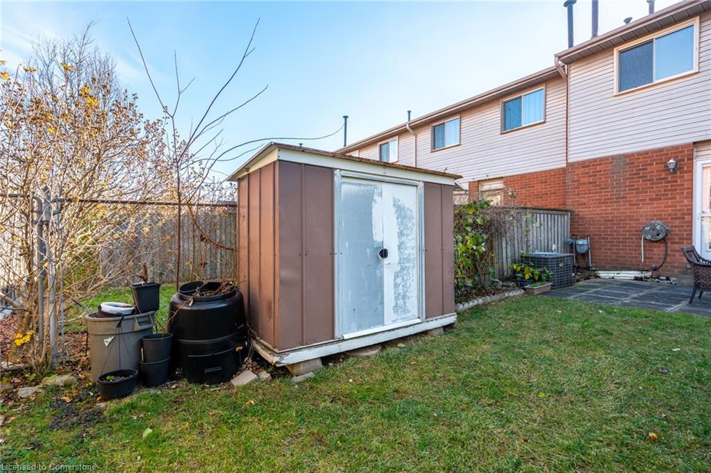 85 Royalvista Drive Property Photo 48
