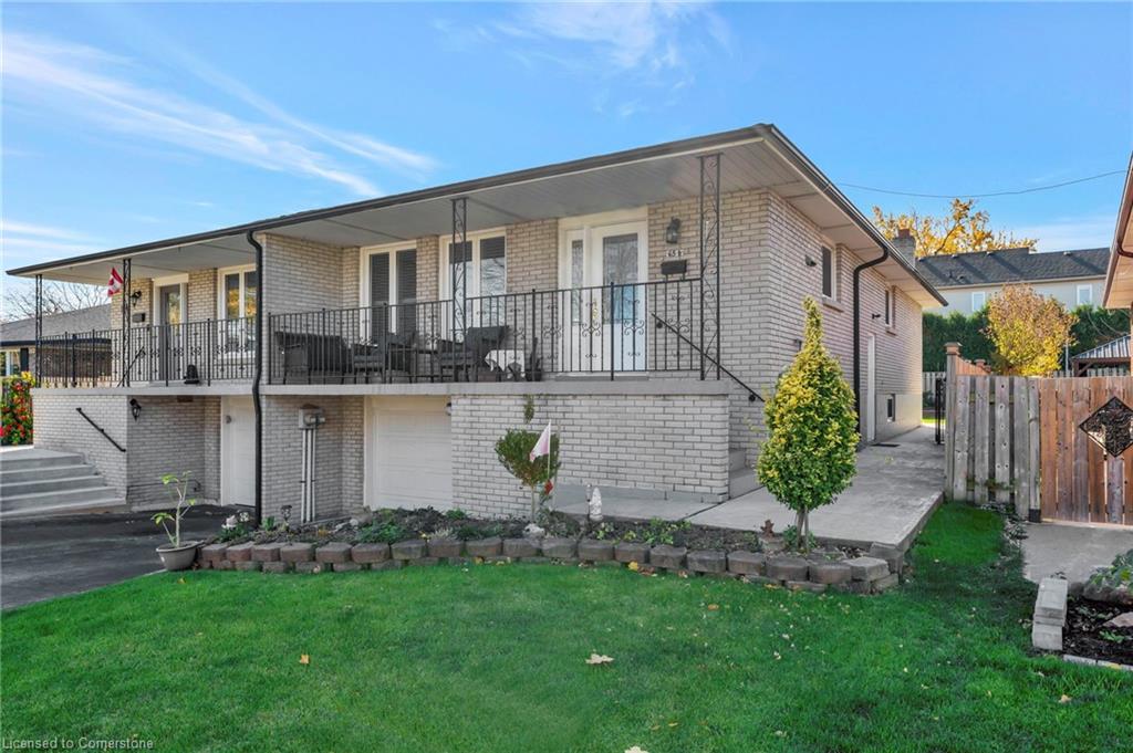 65 1/2 Eastbury Drive Property Photo 2