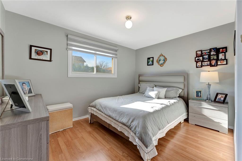 65 1/2 Eastbury Drive Property Photo 17