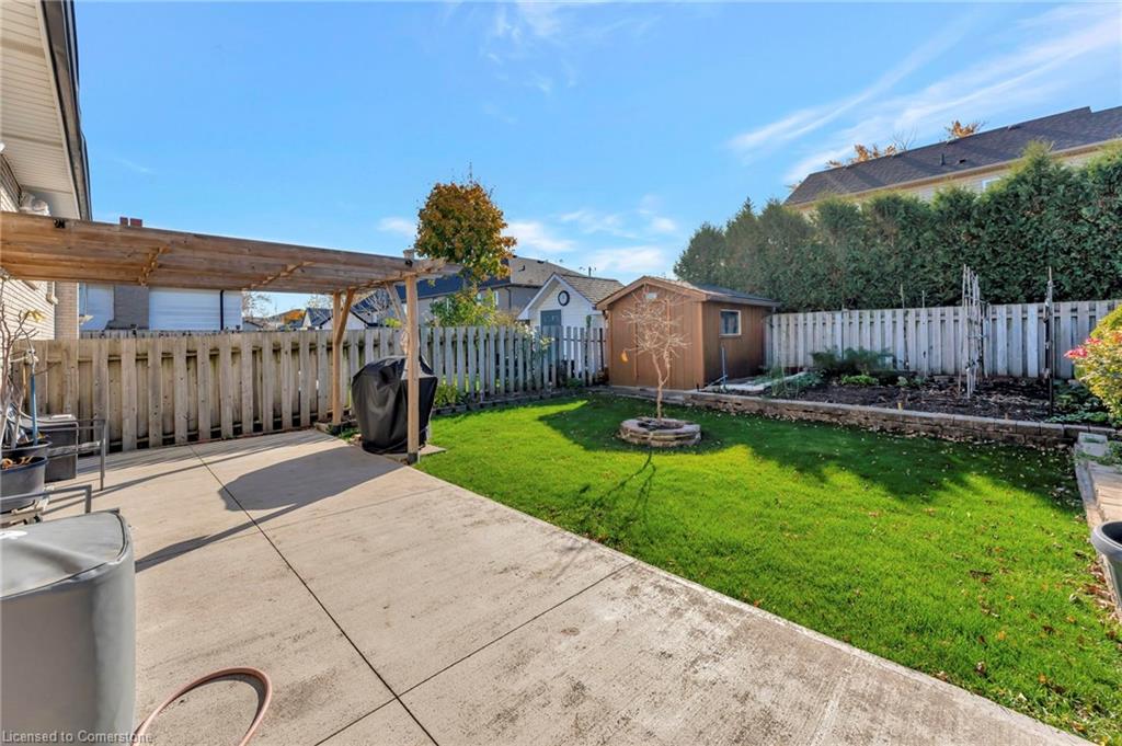 65 1/2 Eastbury Drive Property Photo 31