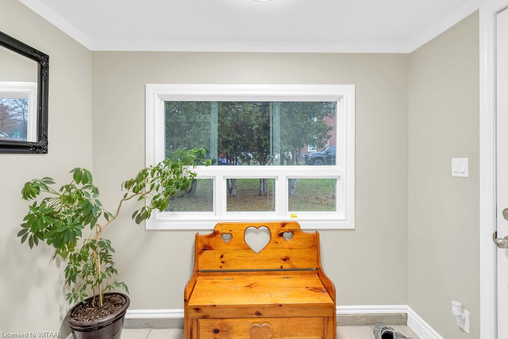 21 Oxford Street W Property Photo 7