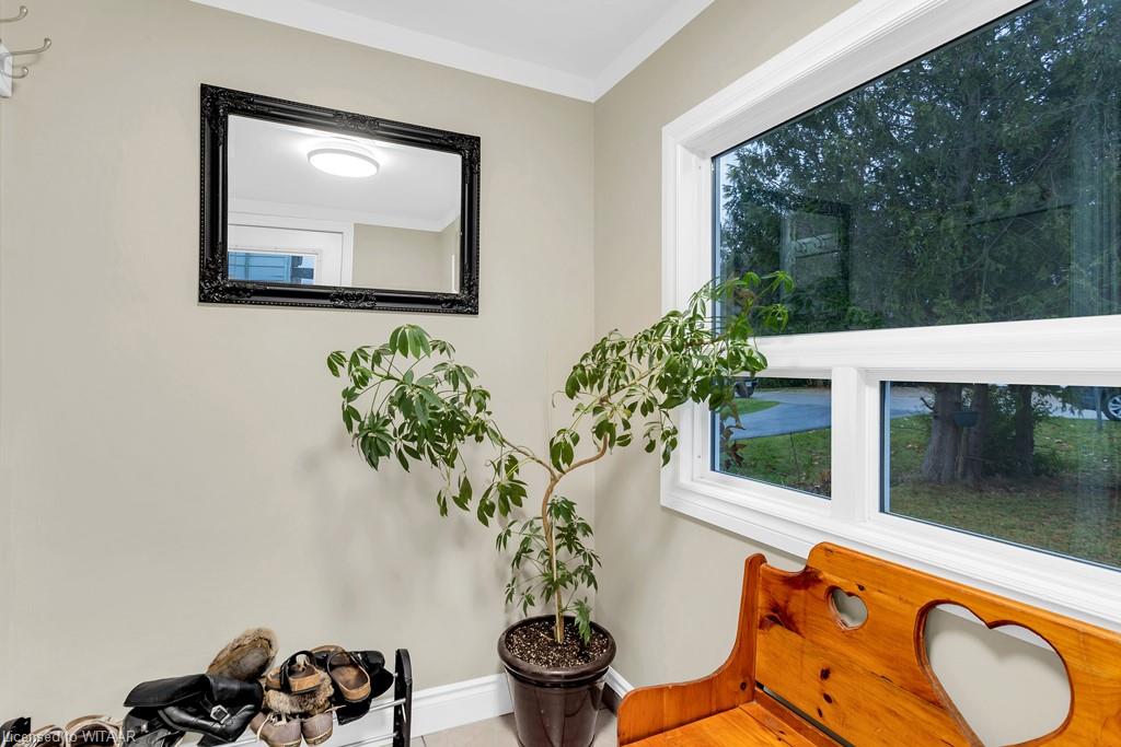 21 Oxford Street W Property Photo 8