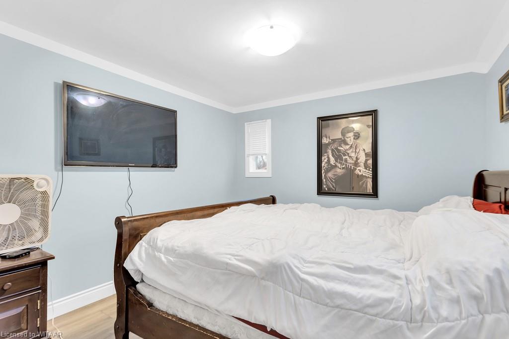 21 Oxford Street W Property Photo 20