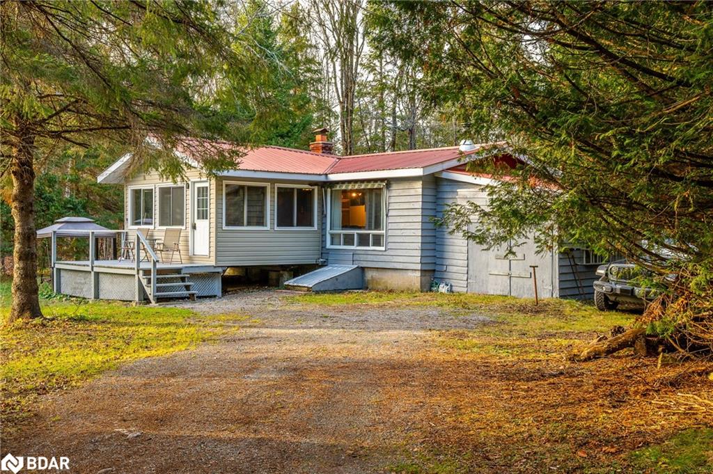 121 Salmon Lake Road Property Photo 2
