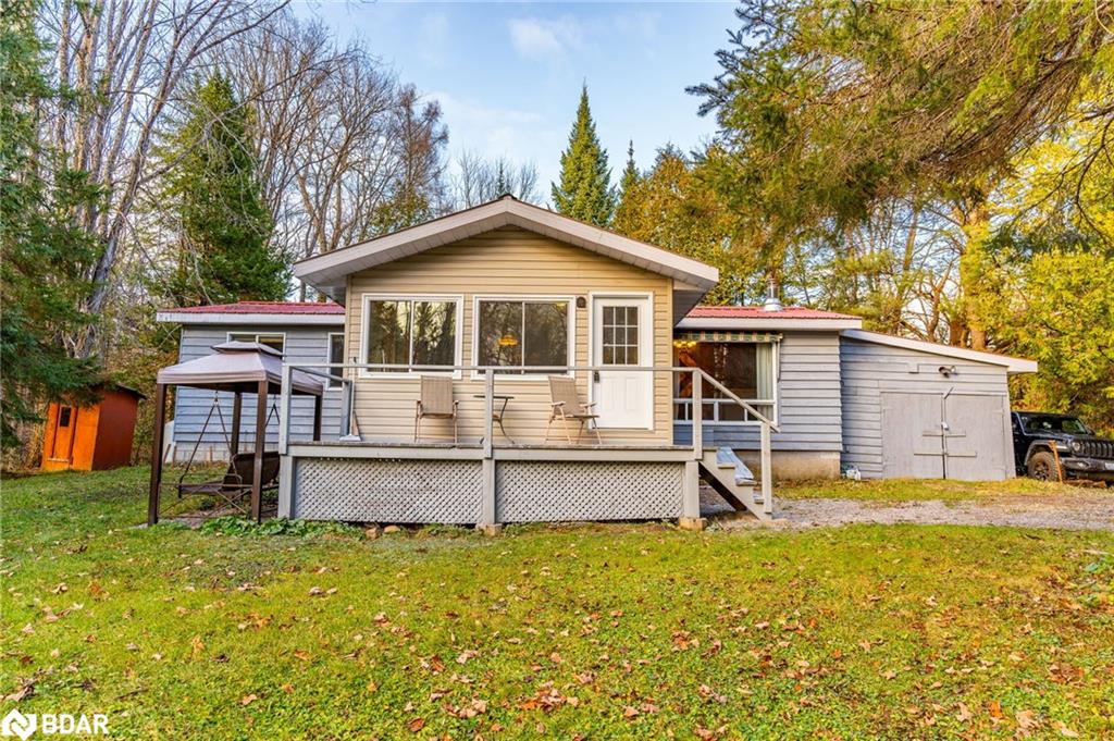 121 Salmon Lake Road Property Photo 4