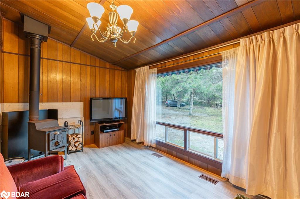 121 Salmon Lake Road Property Photo 10