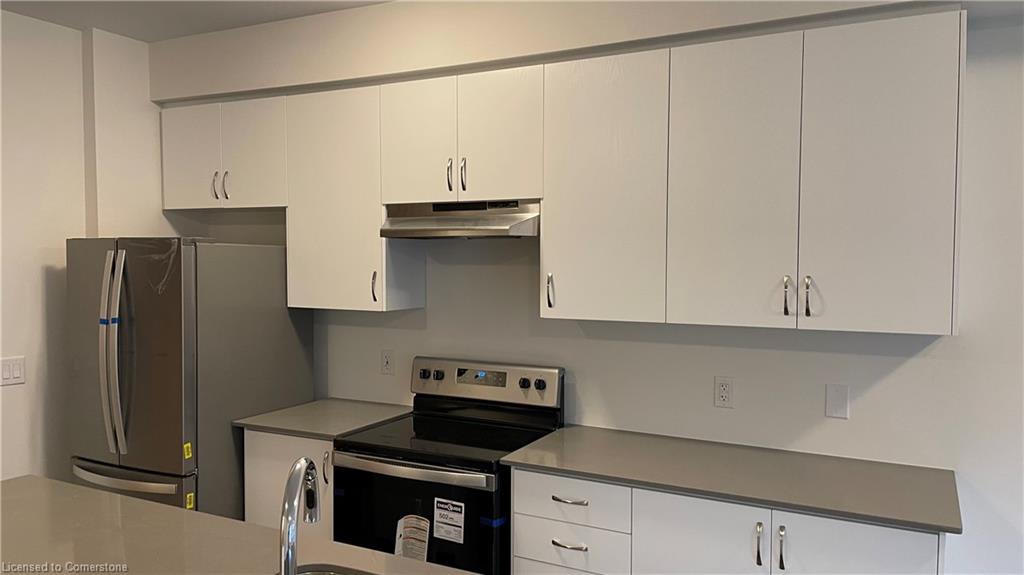 712-585 Colborne Street E Property Photo 13
