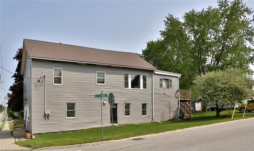 136 Huron Street Property Photo 6