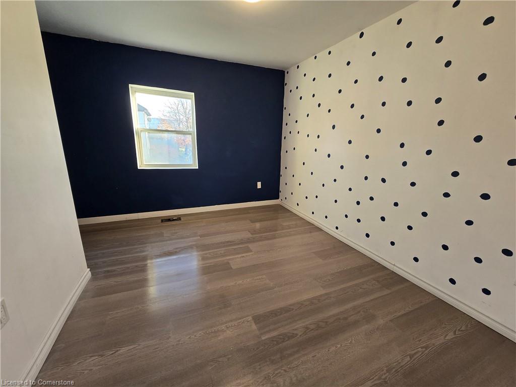 136 Huron Street Property Photo 36