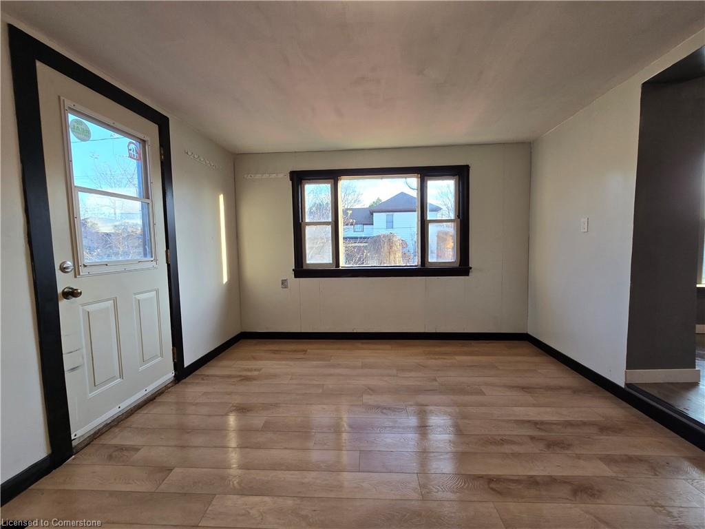 136 Huron Street Property Photo 49