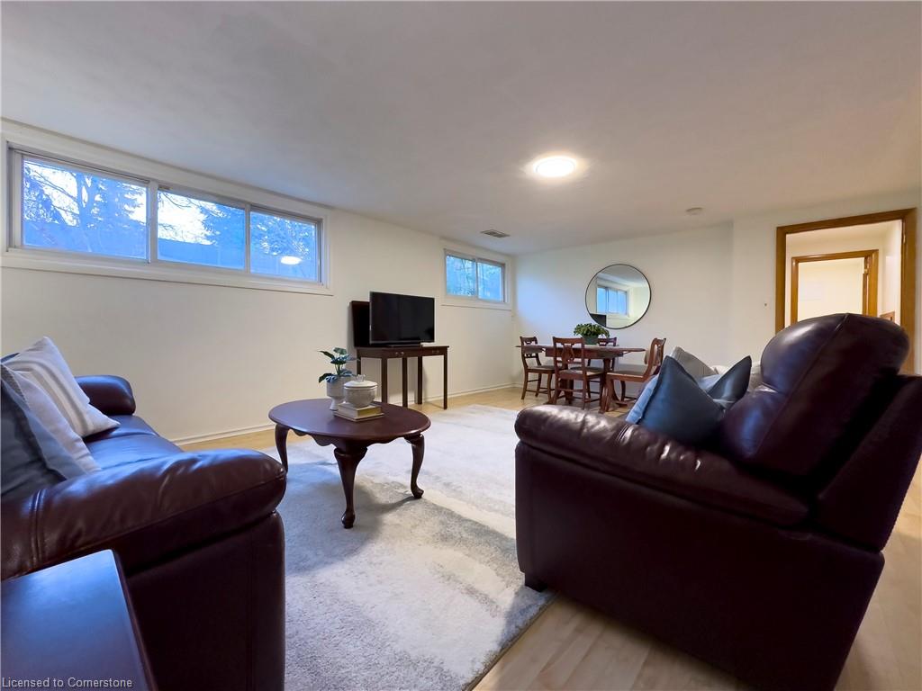119 Oneida Boulevard Property Photo 20