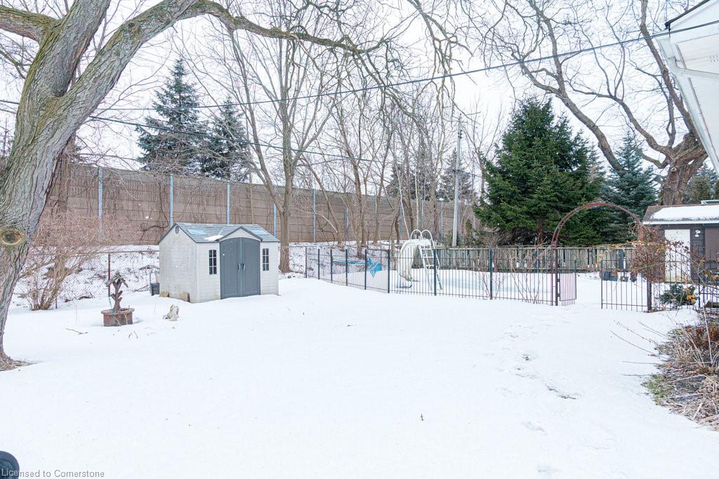 119 Oneida Boulevard Property Photo 23