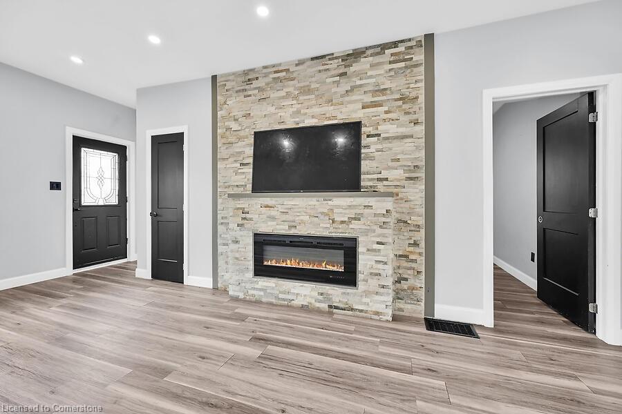 16 Webling Street Property Photo 6