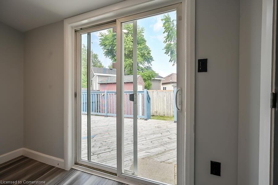 16 Webling Street Property Photo 11